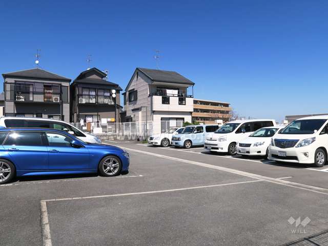 敷地内駐車場（屋外平面式）