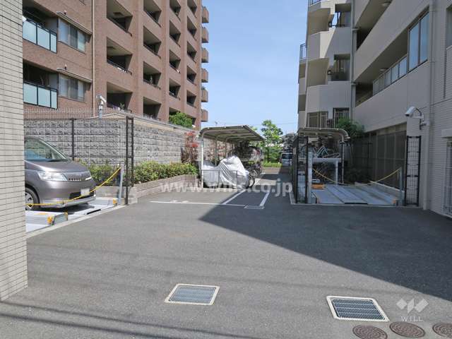 敷地内駐車場（屋外機械式）