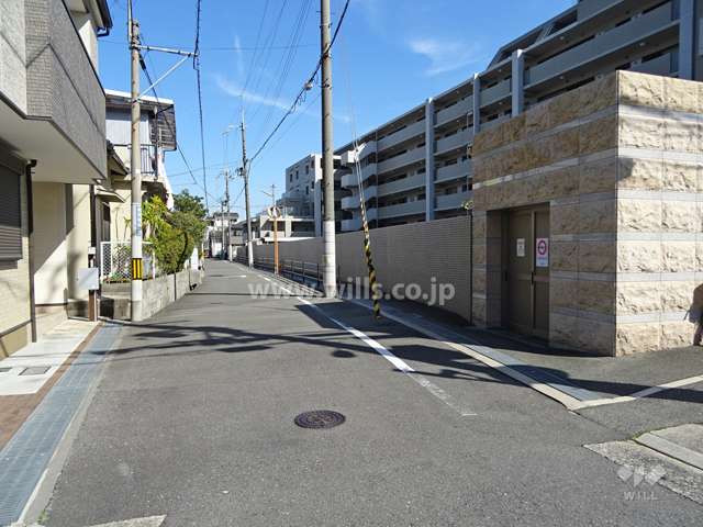 プラウド茨木東宮町の北側前面道路