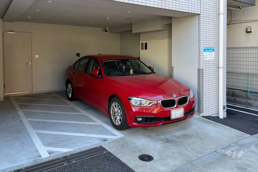 敷地内駐車場（屋内平面式）
