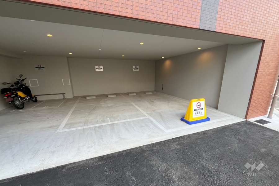 敷地内駐車場(屋内平面式)