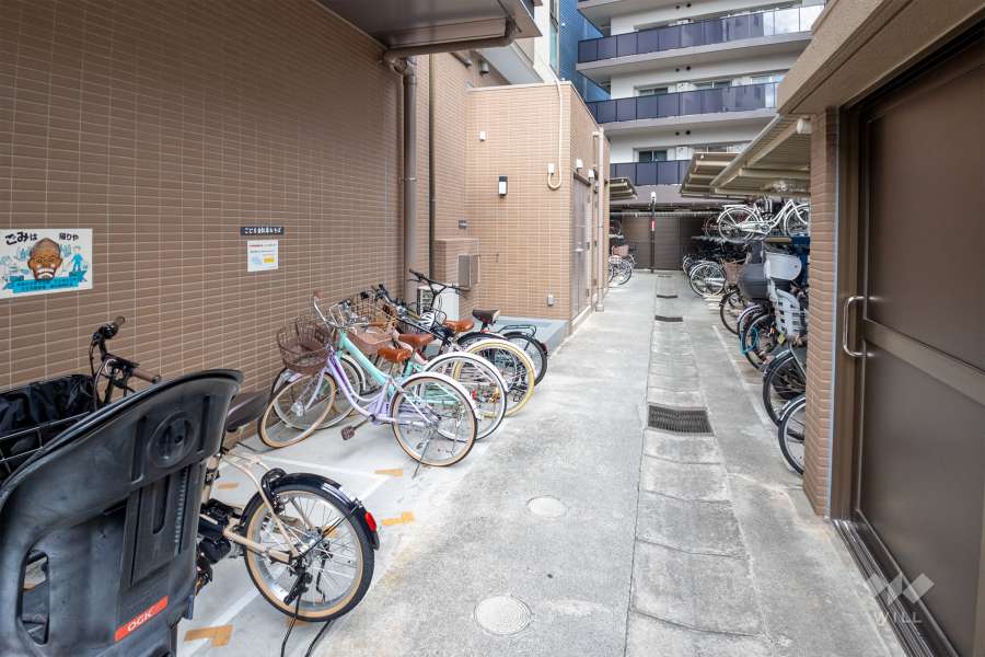 駐輪場