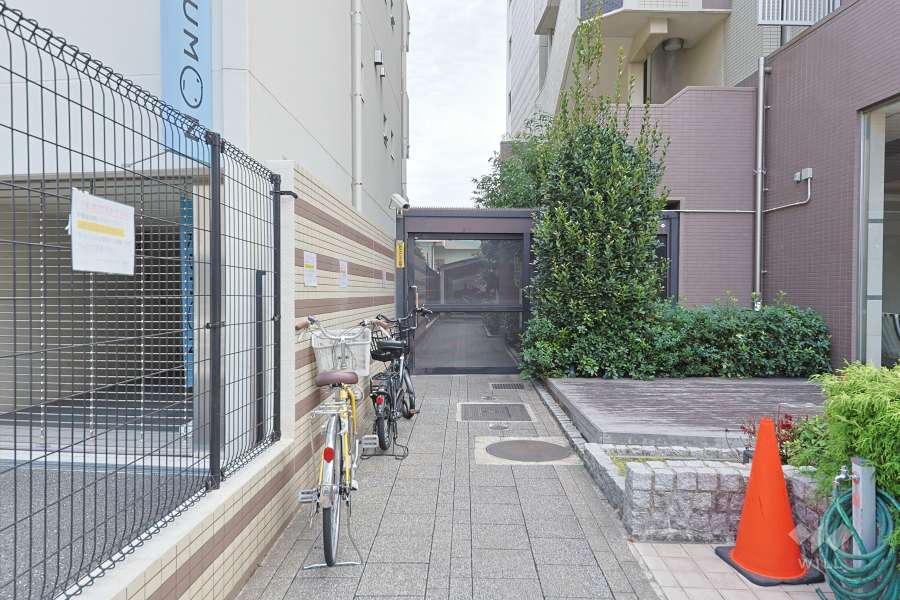 駐輪場