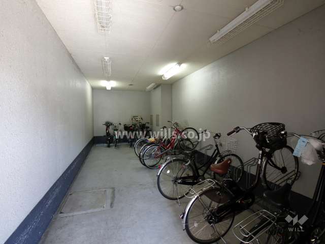自転車置場（屋内）