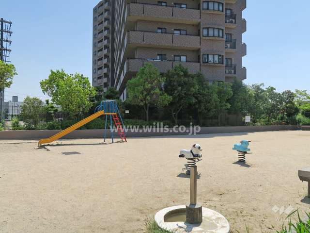 敷地北側に隣接している公園