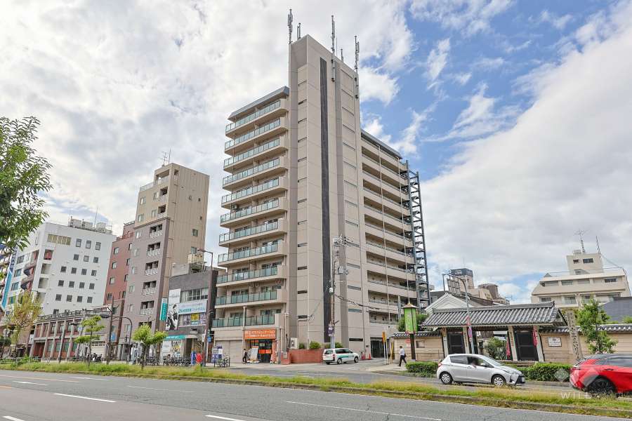 朝日プラザ夕陽ヶ丘の外観（北東側から）
