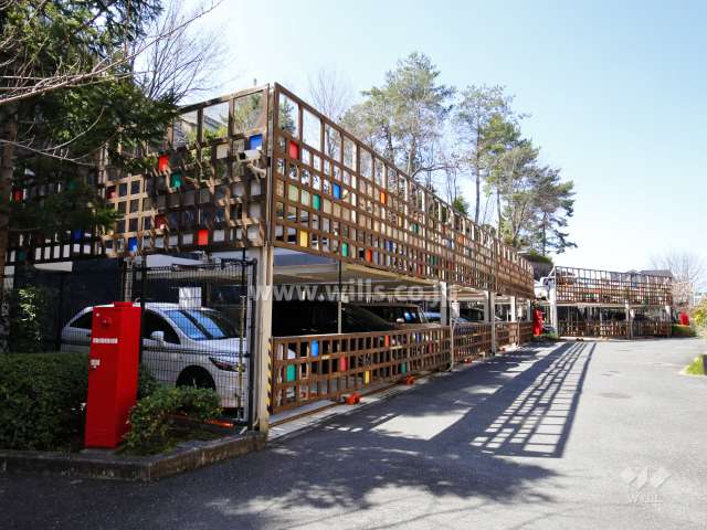 敷地内駐車場（屋外機械式）