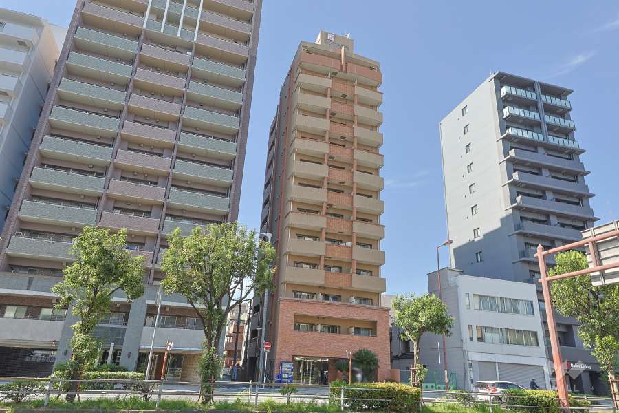 エイペックス四天王寺2の外観（南東側から）