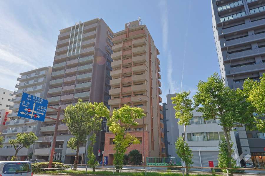 エイペックス四天王寺2の外観（北東側から）