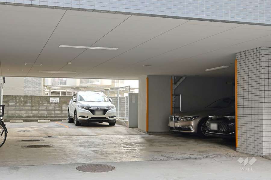 敷地内駐車場（屋内平面式・屋外平面式）