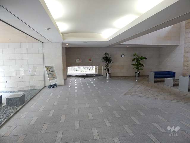 エントランスホール