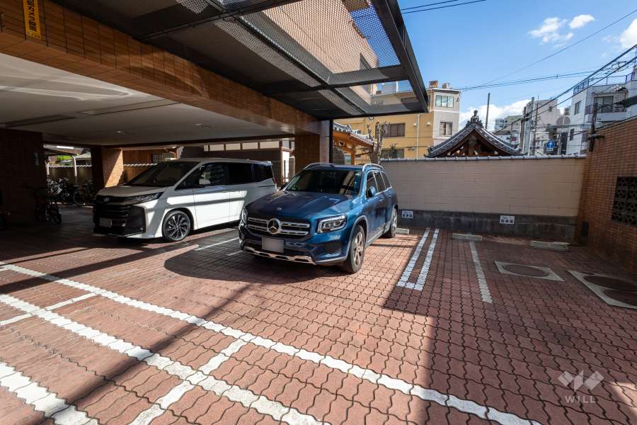 敷地内駐車場（屋外平面式）