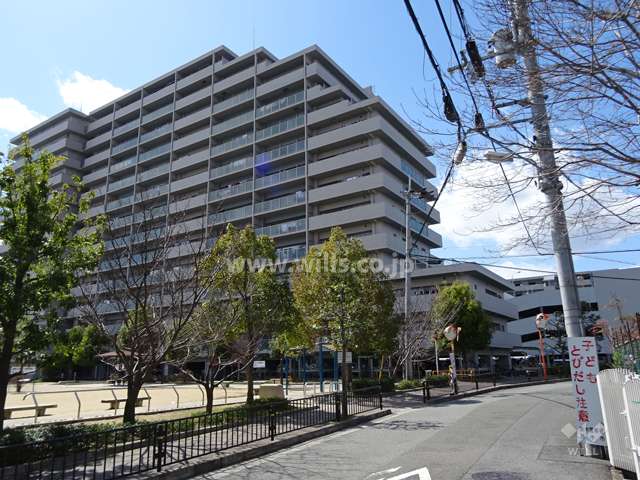 茨木ガーデンレジデンスの外観（北東側から）