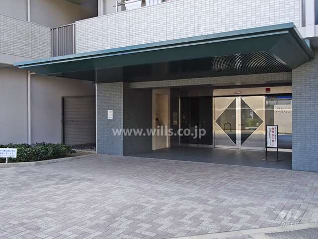 エントランス（イースト）