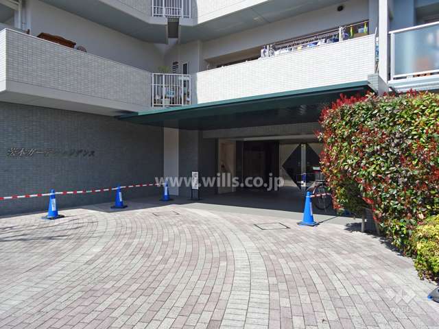 エントランス（サウス）