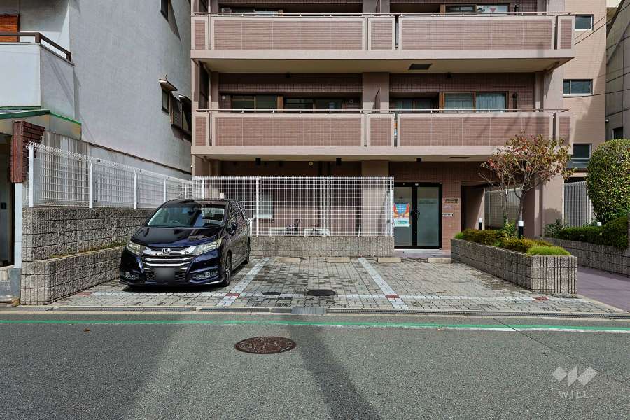 敷地内駐車場（屋外平面式）
