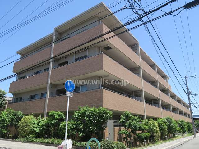 茨木下中条町パークハウスの外観（南西側から）