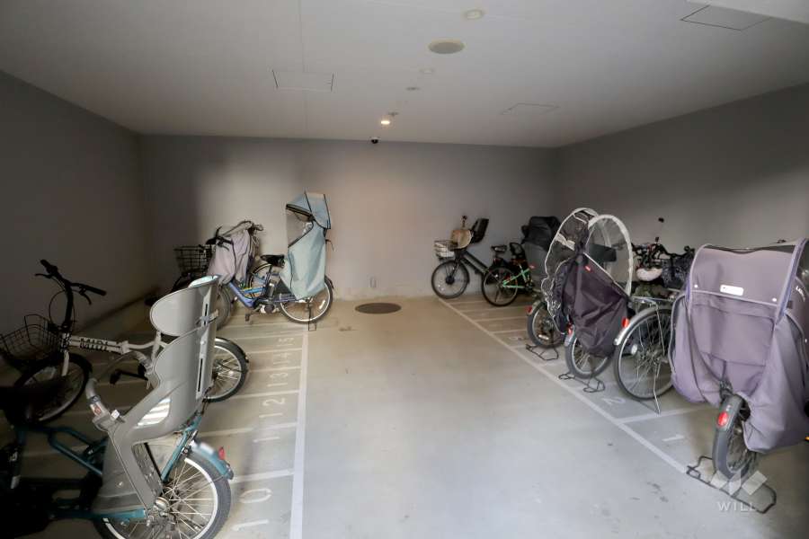 駐輪場
