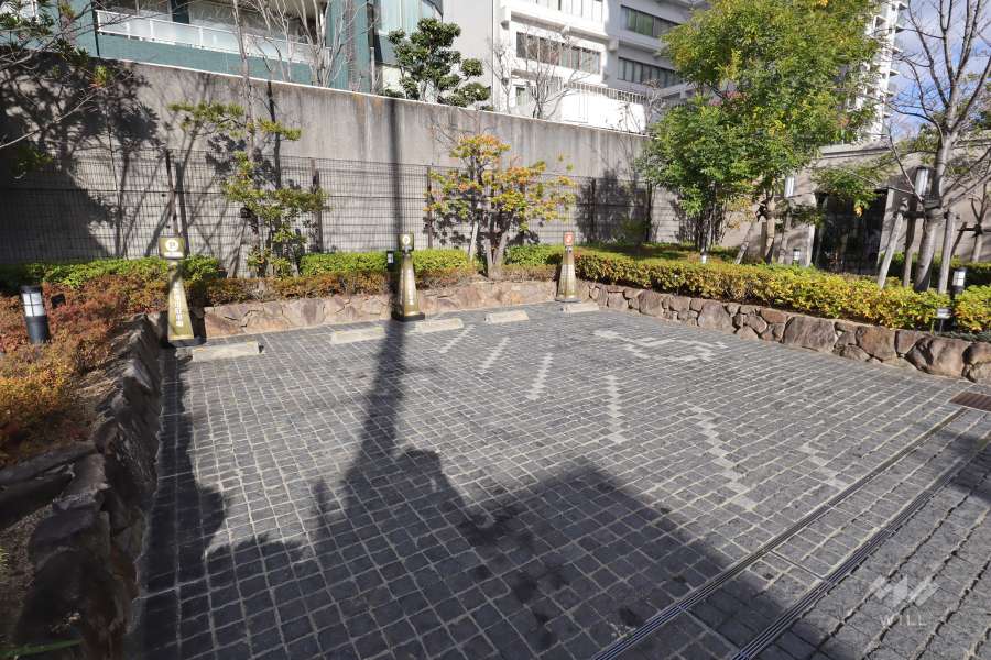 敷地内駐車場（屋外平面式）