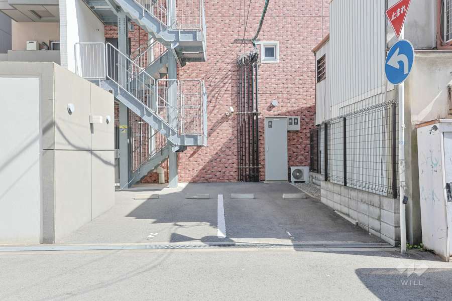 敷地内駐車場（屋外平面式）