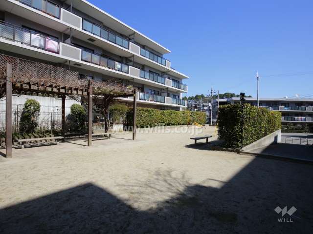 敷地内の公園