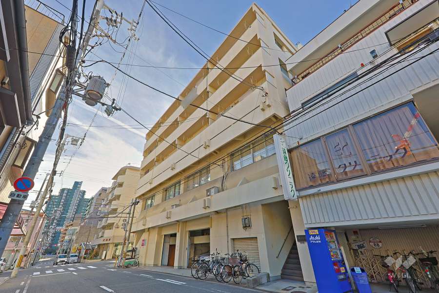 夕陽ヶ丘コーポの外観（北東側から）