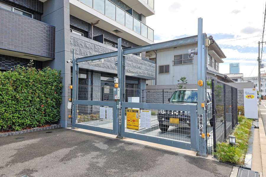 敷地内駐車場（屋外機械式）