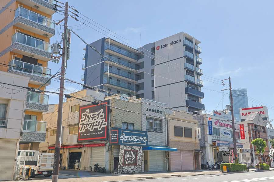 ララプレイス四天王寺前夕陽ヶ丘プルミエの外観（北西側から）