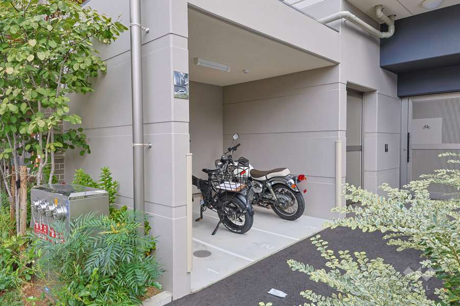 バイク置場