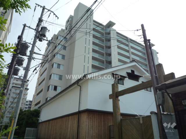 プラウド伊丹郷町レジデンスの外観（北東側から）