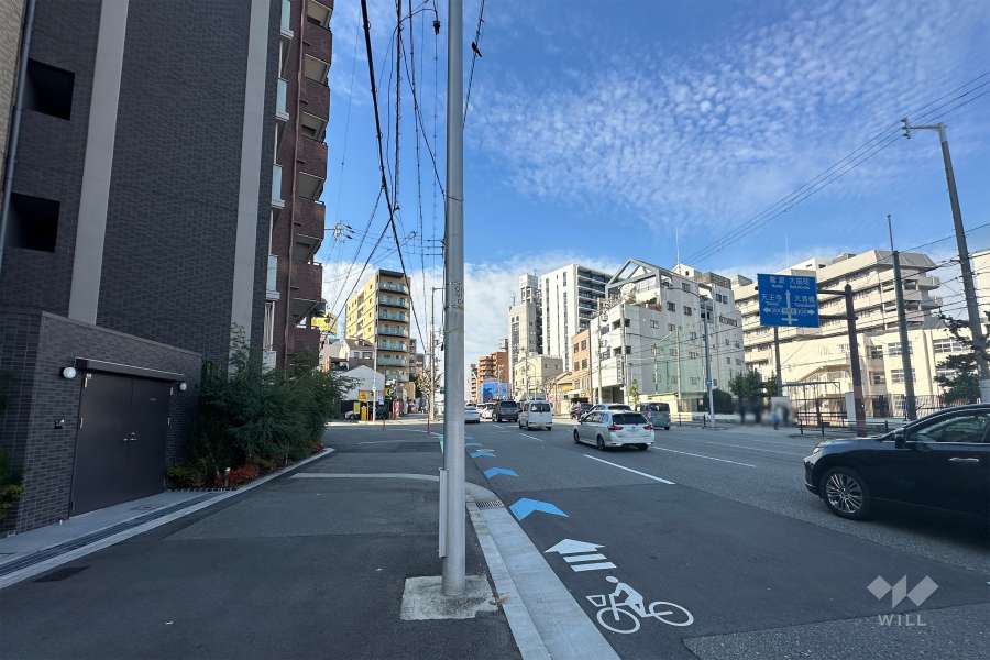 敷地北東側前面道路