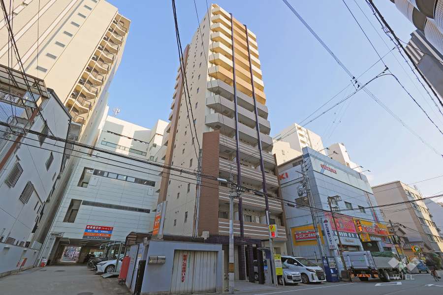 エスライズ難波の外観（北西側から）