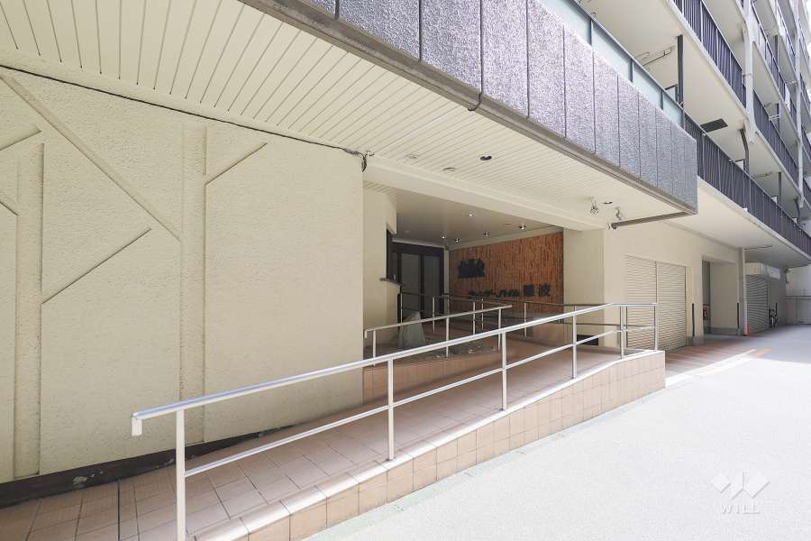 エントランスアプローチ