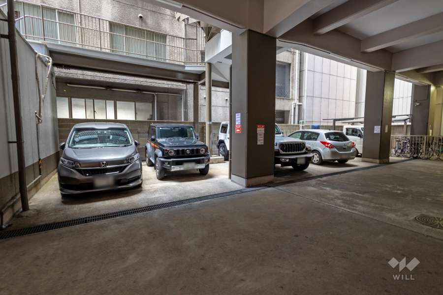 敷地内駐車場（屋内平面式）