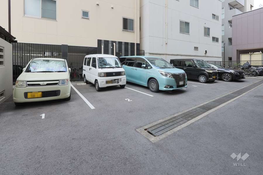 敷地内駐車場（屋外平面式）