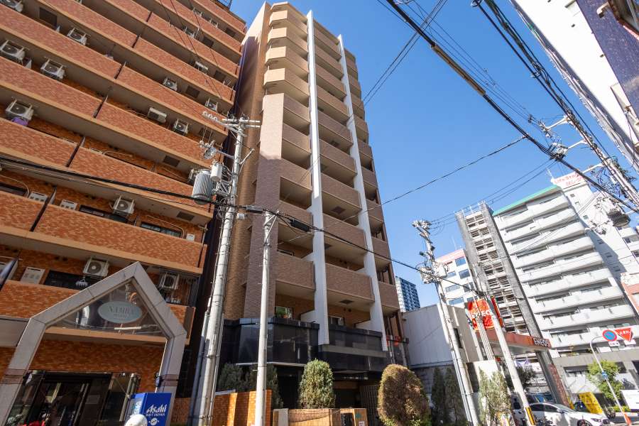 クレアート難波南イービスの外観（南東側から）