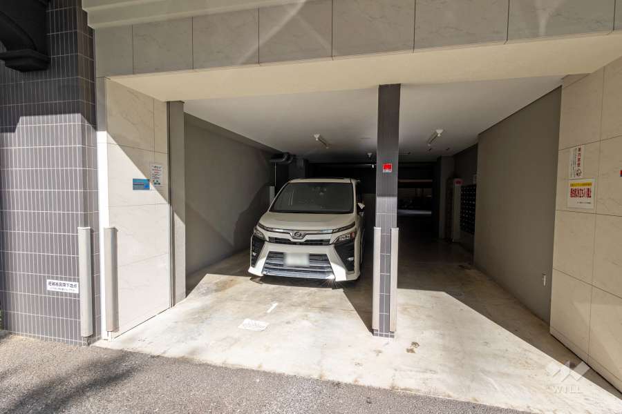 敷地内駐車場（屋内平面式）