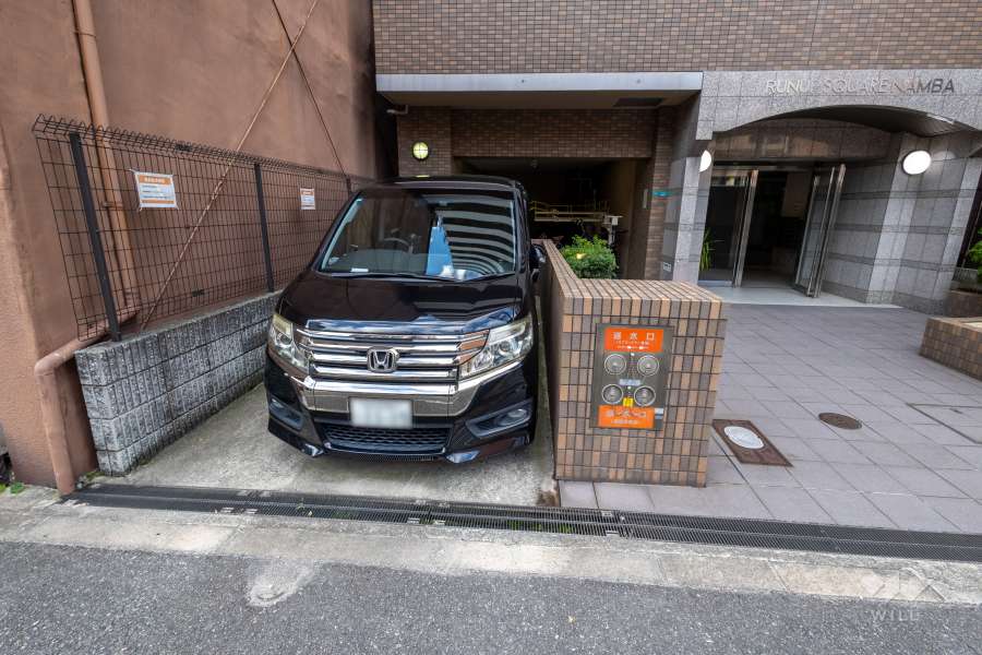 敷地内駐車場（屋外平面式）