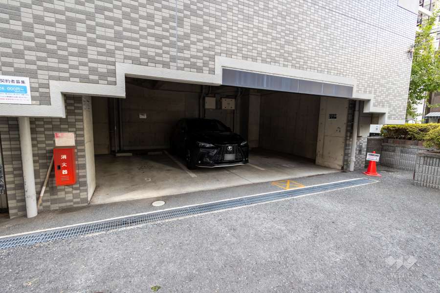 敷地内駐車場（屋内平面式）