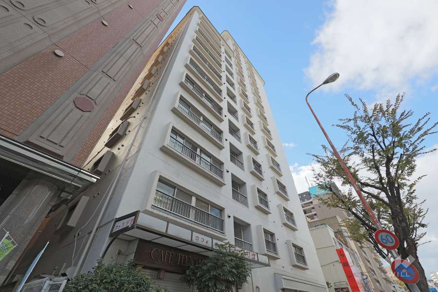 難波スカイハイツの外観（北東側から）