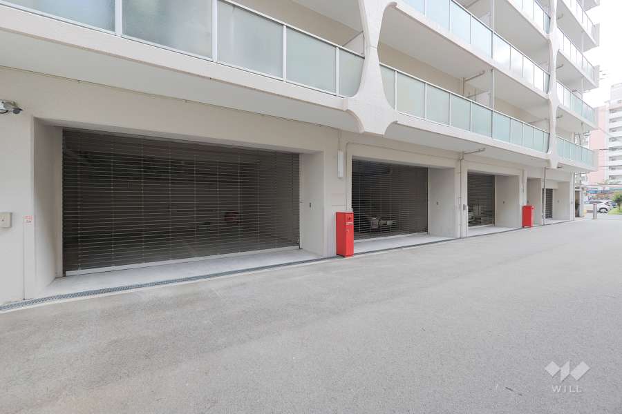 敷地内駐車場（屋内平面式）