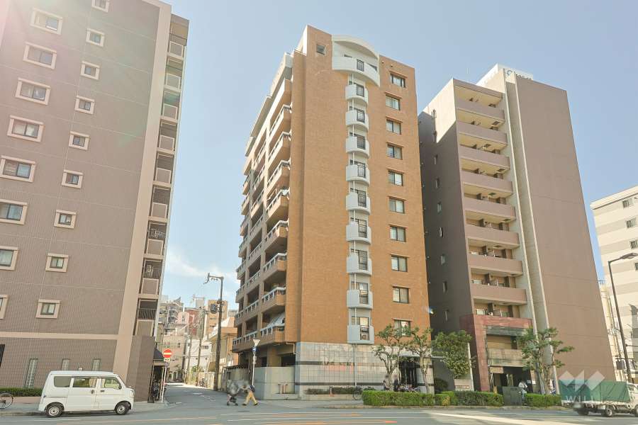 ベルク日本橋の外観（北東側から）