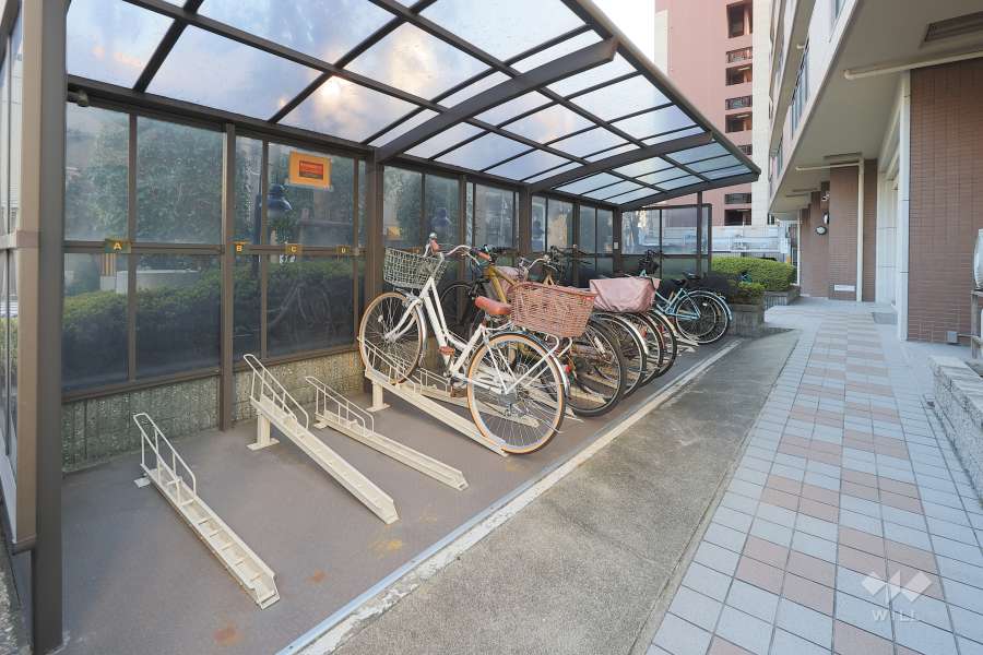 駐輪場　