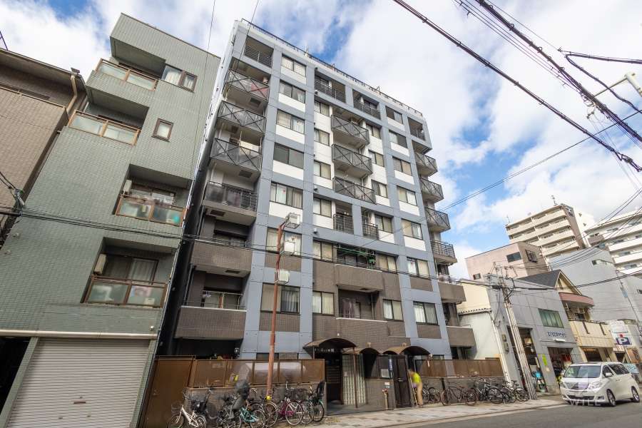 シーズ日本橋の外観（南東側から）