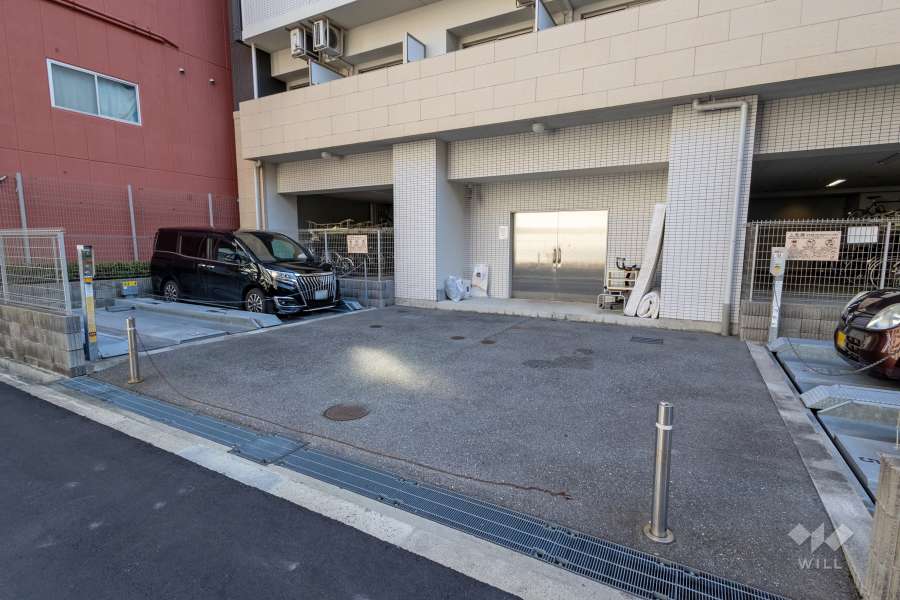 敷地内駐車場（屋外機械式）