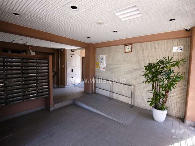 エントランスホール
