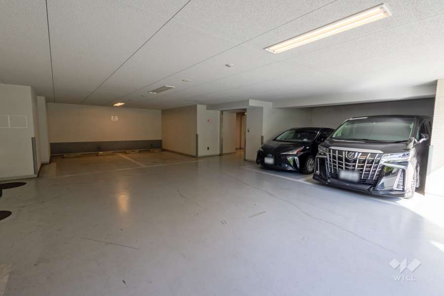 敷地内駐車場（屋内平面式）