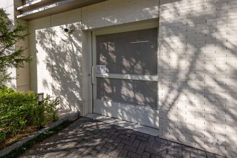 駐輪場の出入り口　