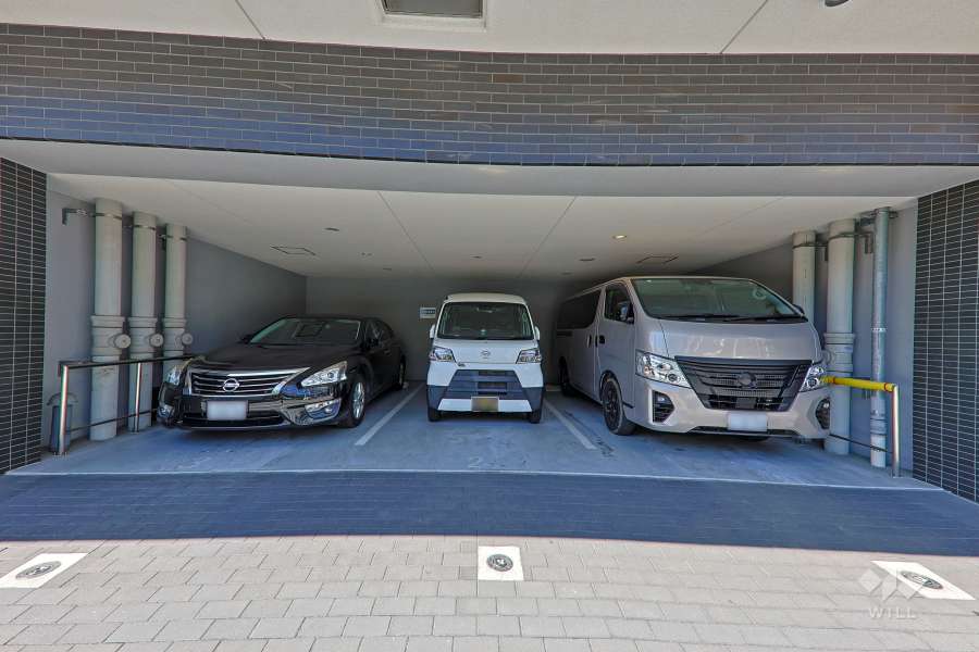 敷地内駐車場（屋内平面式）