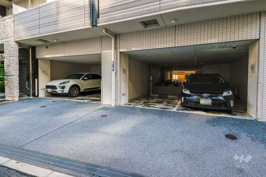 敷地内駐車場（屋内平面式）